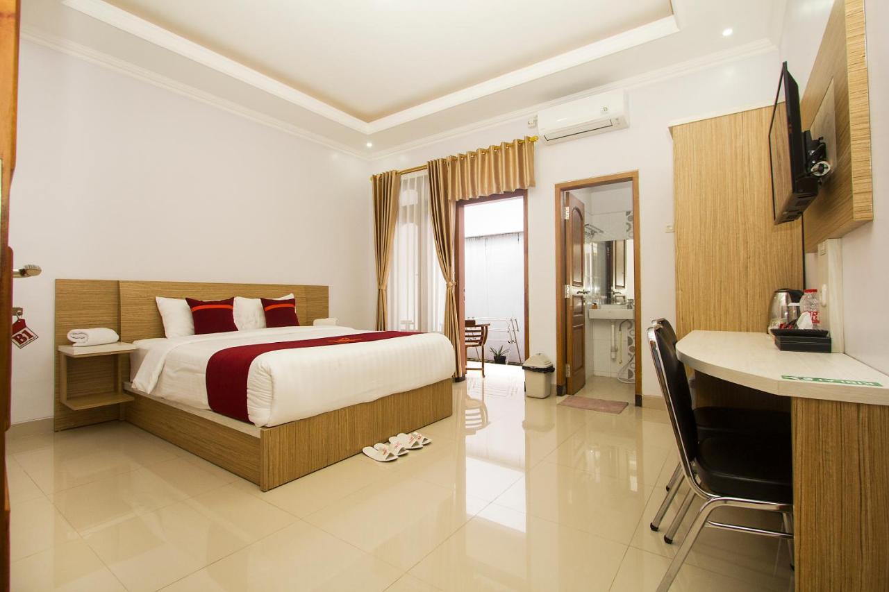 Banua Raya Homestay Yogyakarta Extérieur photo