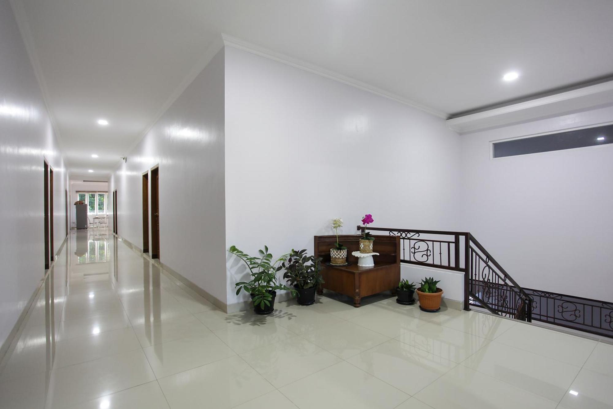 Banua Raya Homestay Yogyakarta Extérieur photo