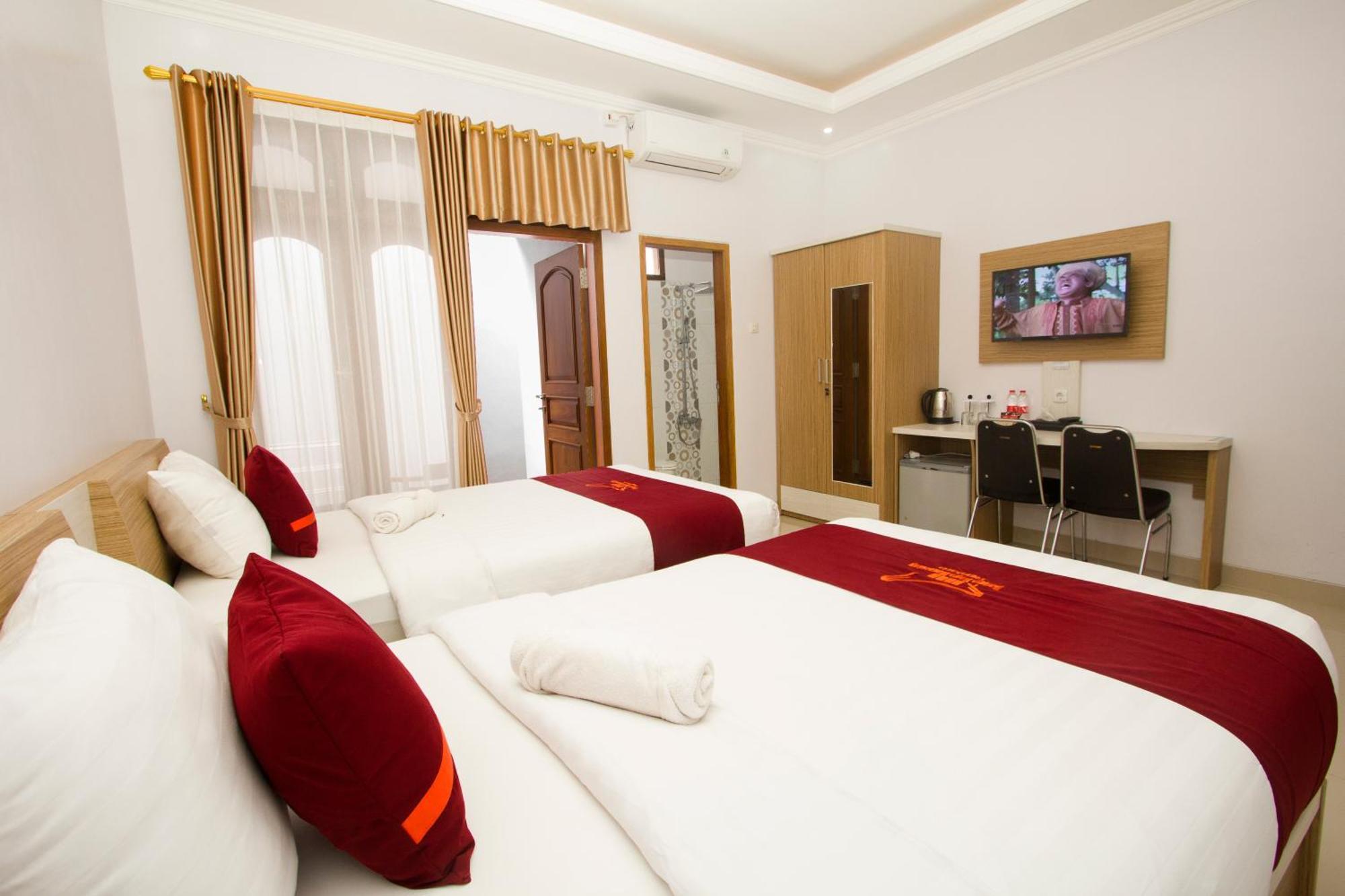 Banua Raya Homestay Yogyakarta Extérieur photo