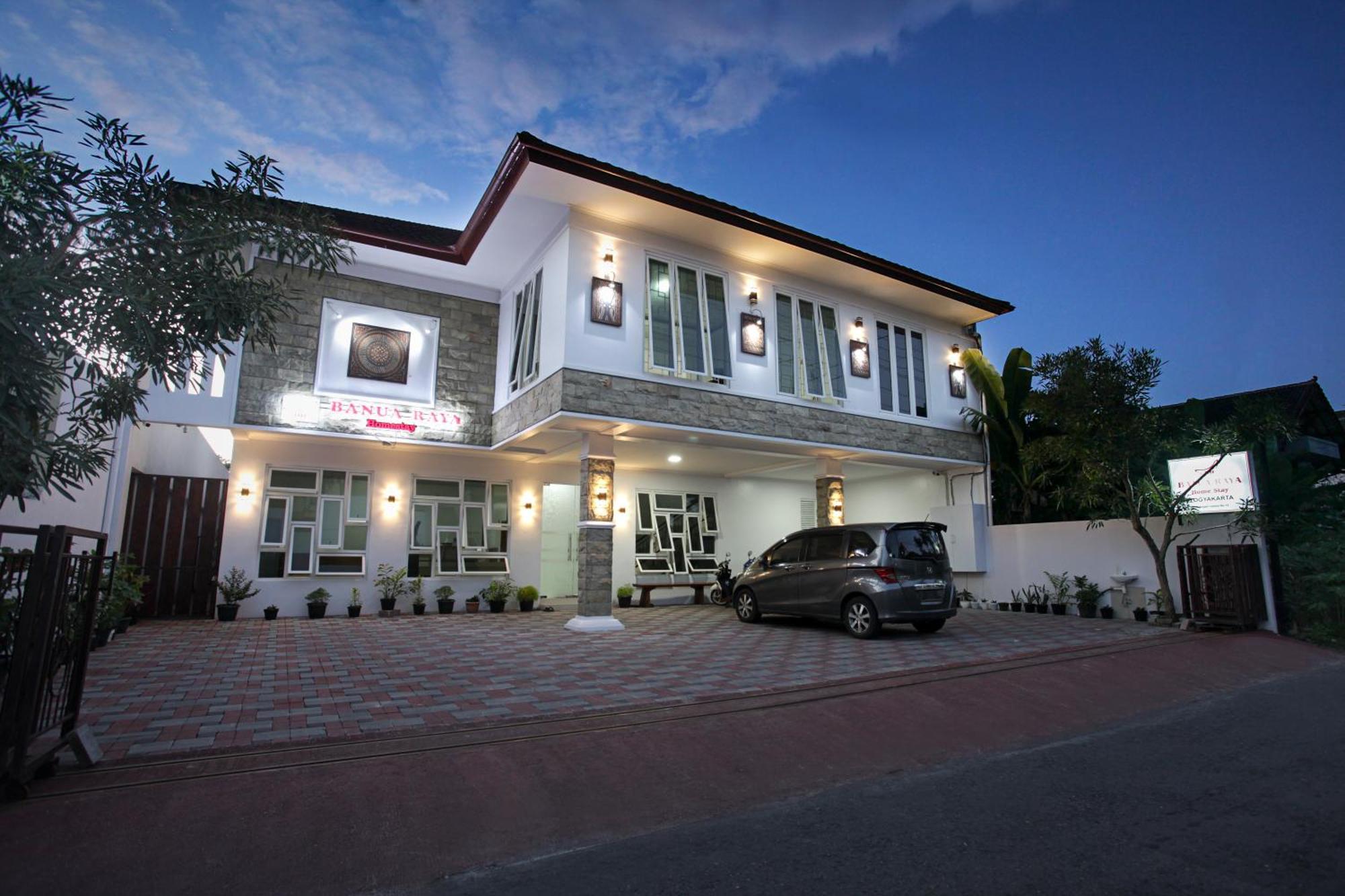 Banua Raya Homestay Yogyakarta Extérieur photo